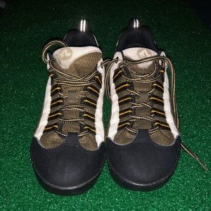 Shimano SH M033 Mountain Bike Shoes